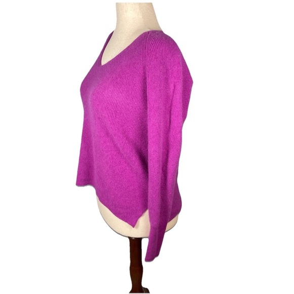 Sundance 100% Cashmere V-Neck Pullover Sweater Pink Purple Women's Size Medium M - Picture 2 of 5